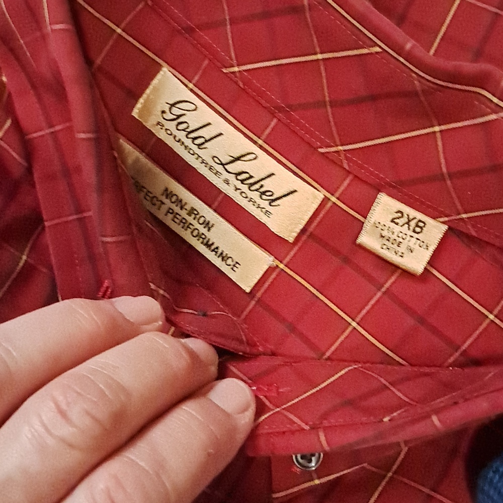Bundle Of 4 Dress Shirts - Picture 2 of 12